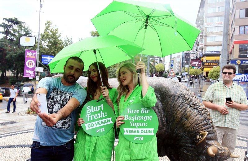 Marul Kadınlar Kadıköy'de