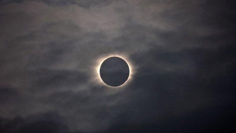 ABD'de güneş tutulması çılgınlığı