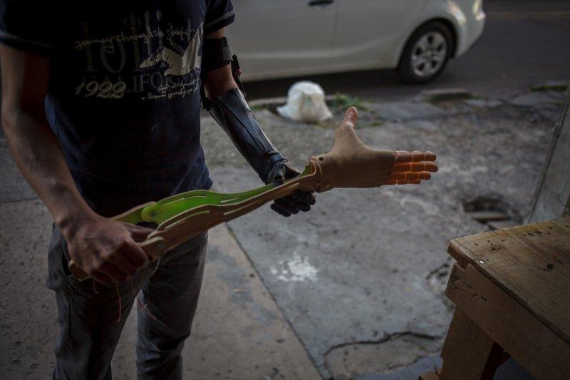 Engelliler için 3D yazıcılar ile 'kendin yap' projesi