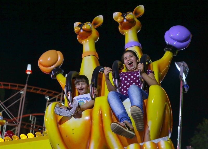 Bir İzmir Fuar klasiği: Lunapark