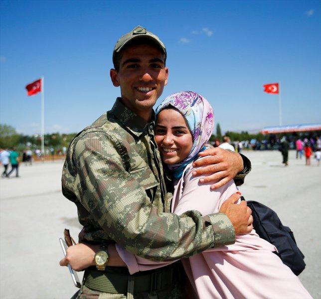 Askeri birliklerde yemin töreni heyecanı