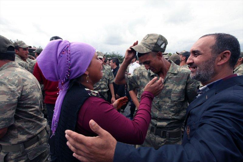 Askeri birliklerde yemin töreni heyecanı