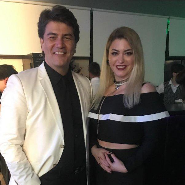 Ünlülerden Vatan Şaşmaz paylaşımı 