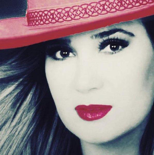 Filiz Aker'in sosyal medya fotoğrafları 