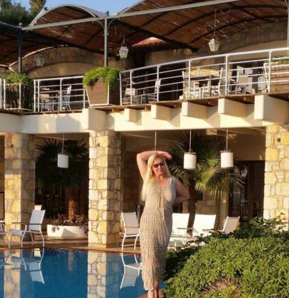 Filiz Aker'in sosyal medya fotoğrafları 