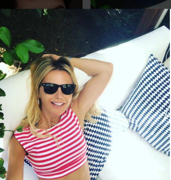 Ünlülerden Vatan Şaşmaz paylaşımı 