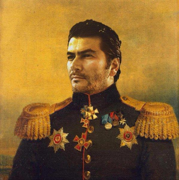 Ünlü sunucu ve oyuncu Vatan Şaşmaz