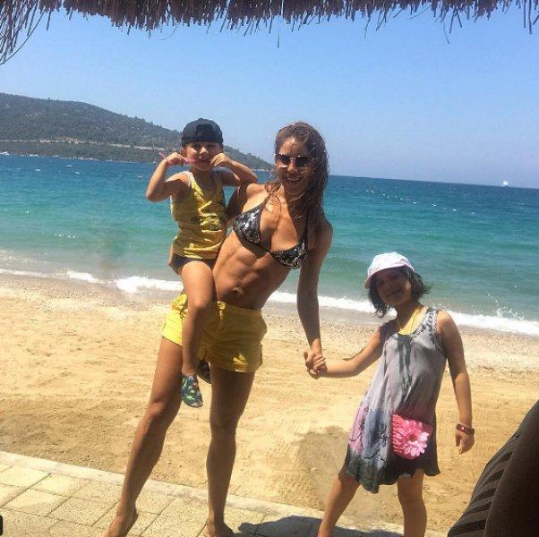 Irmak Ünal'dan kas şov 