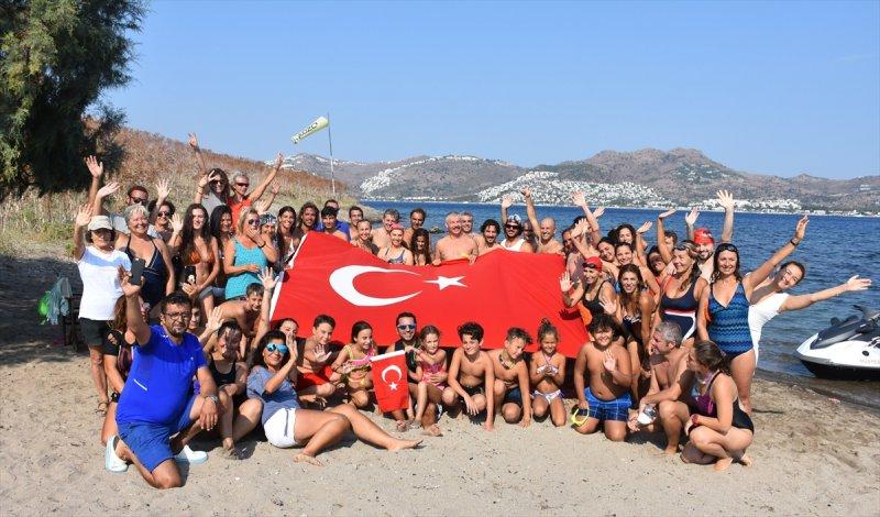 Bodrum'dan Çelebi Adası'na kadar yüzdüler