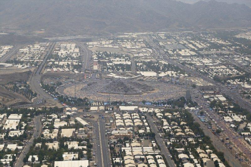 Arafat havadan görüntülendi