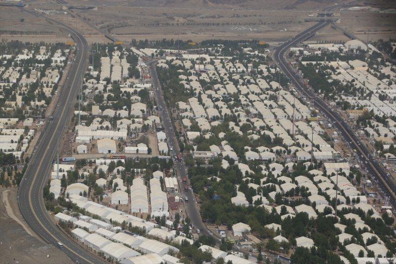 Arafat havadan görüntülendi