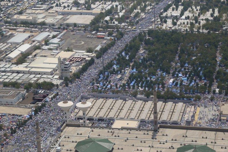 Arafat havadan görüntülendi