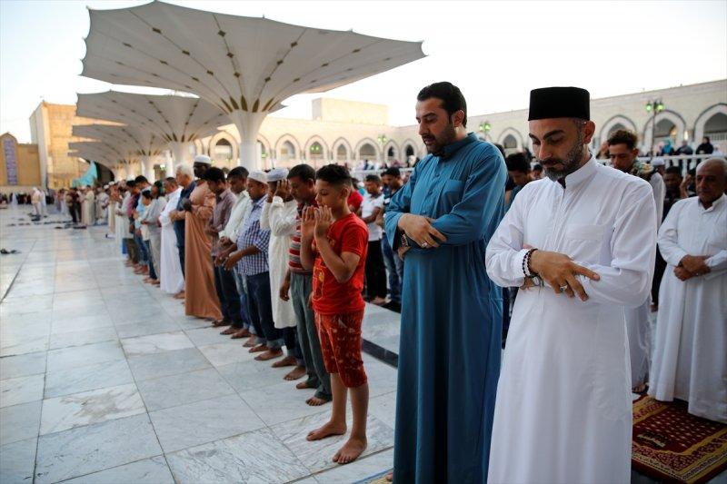 Dünya'dan Kurban Bayramı manzaraları