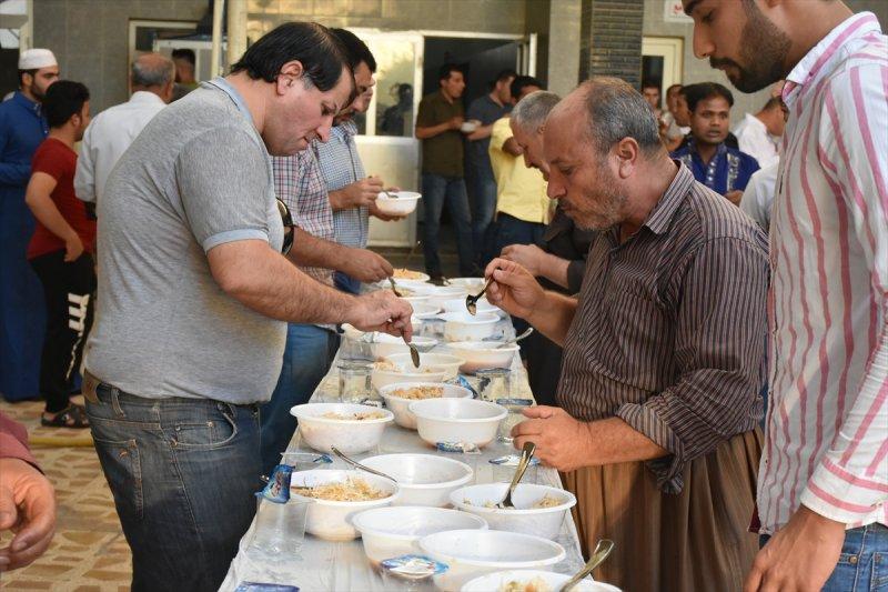 Dünya'dan Kurban Bayramı manzaraları