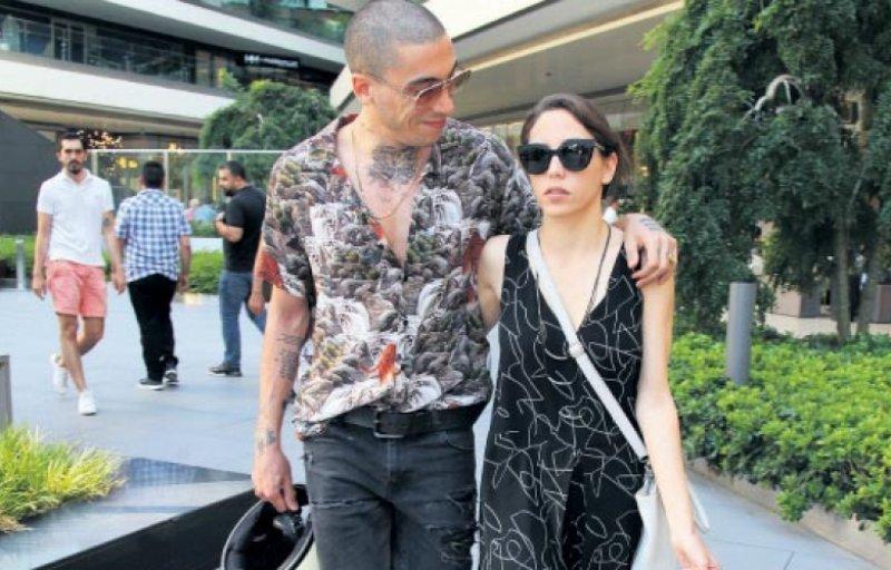 Öykü Karayel ve Can Bonomo tatilde