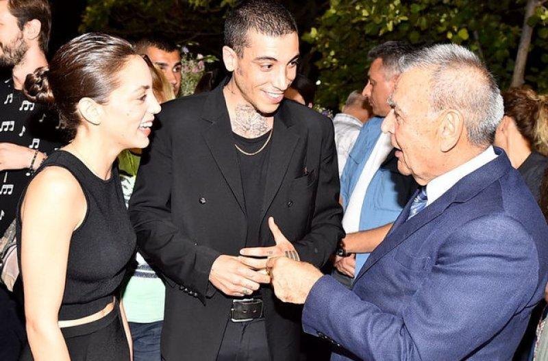 Öykü Karayel ve Can Bonomo tatilde