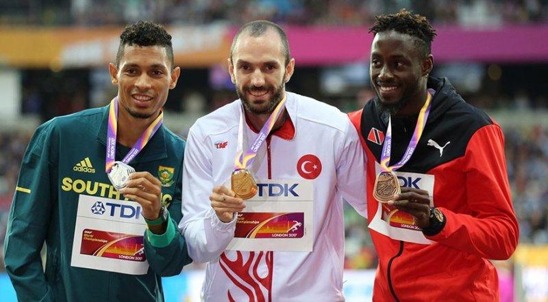 Milli sporcu Ramil Guliyev ayın atleti seçildi