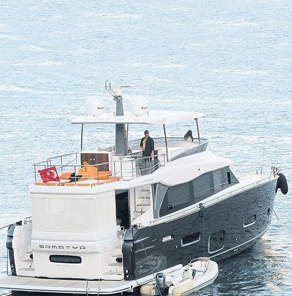 Cem Yılmaz’ın lüks teknesi 