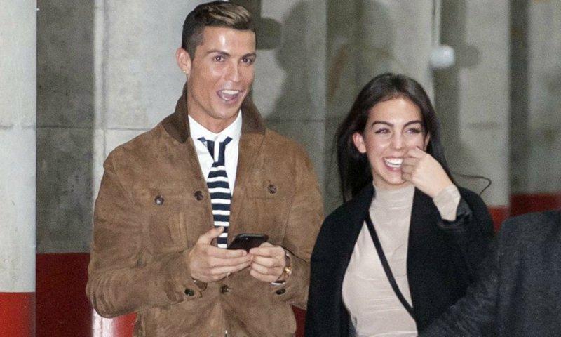 Cristiano Ronaldo’nun hedefi 7 çocuk 