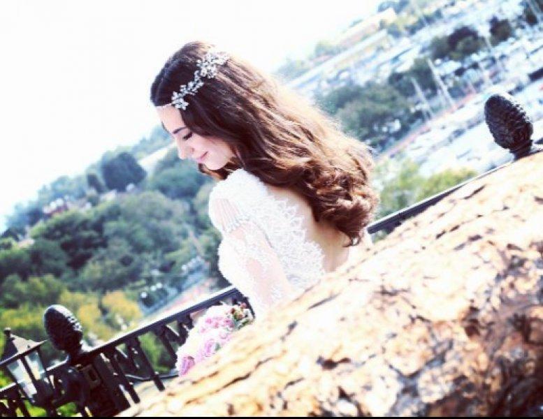 Eski futbolcu Servet Çetin evlendi