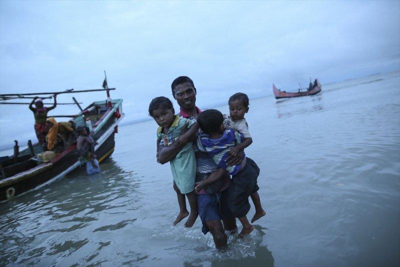 200 bin Arakanlı çocuk ölüm riski altında