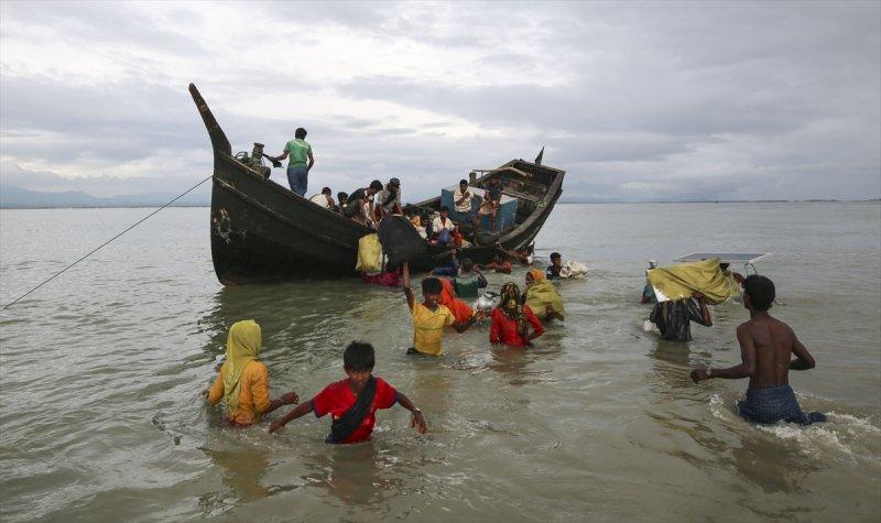 200 bin Arakanlı çocuk ölüm riski altında