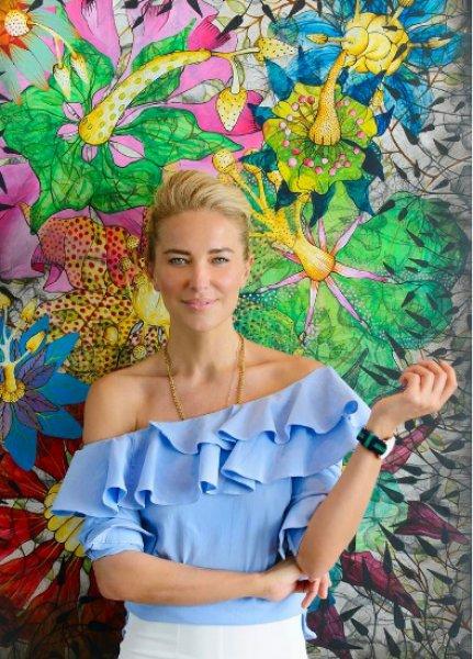 Burcu Esmersoy'dan cesur fotoğraf 