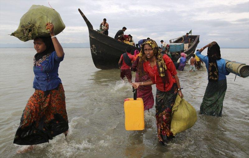 200 bin Arakanlı çocuk ölüm riski altında