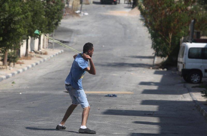 İsrail askerinin Batı Şeria'daki gösterilere müdahalesi