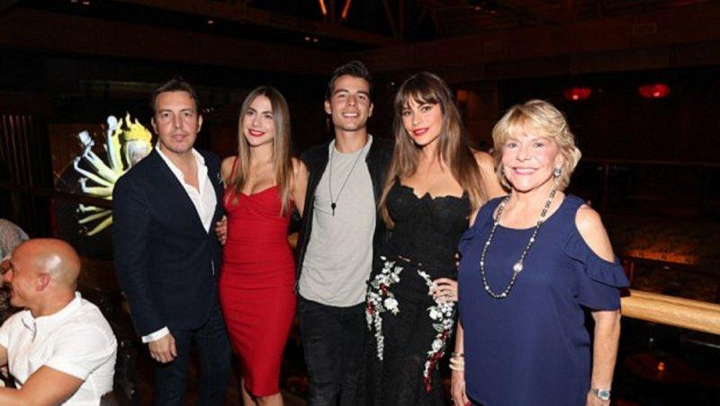 Sofia Vergara'nın oğlu yeni yaşına girdi