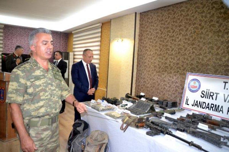 Siirt'te imha edilen PKK'lılardan ele geçirilenler
