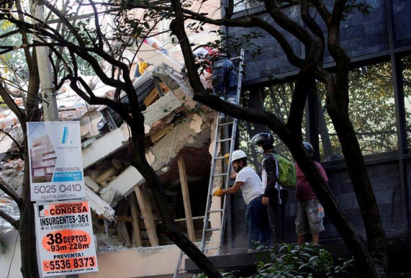 Meksika'daki depremden kareler