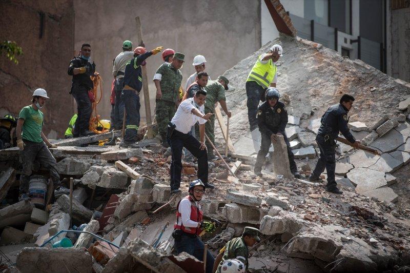 Meksika'daki depremden kareler