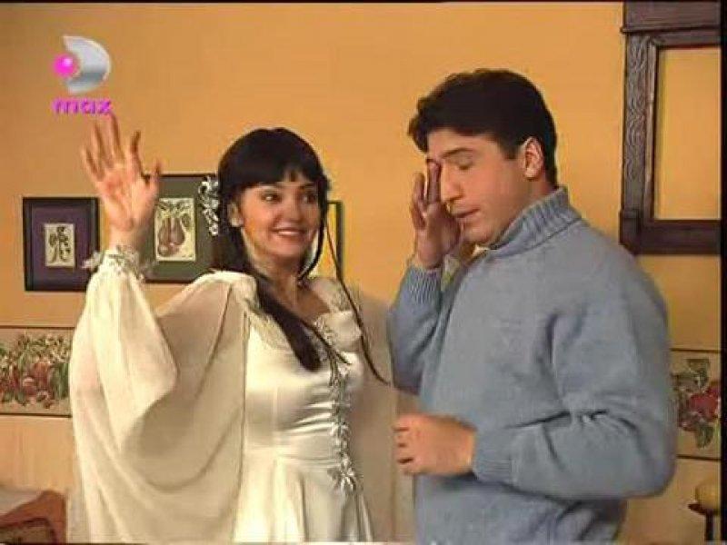 Ünlü isimlerin üzerine yapışan roller