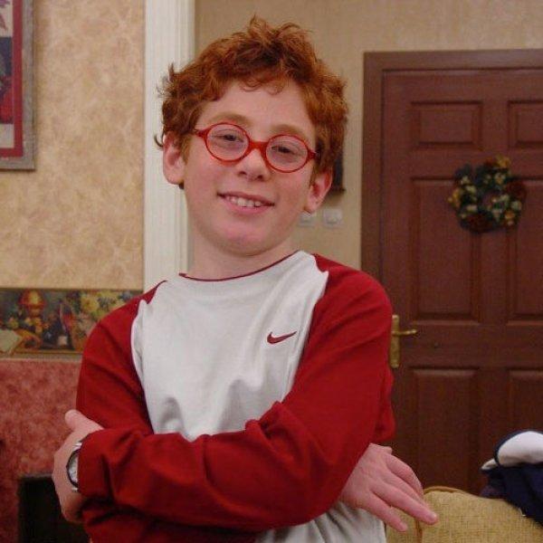 Ünlü isimlerin üzerine yapışan roller