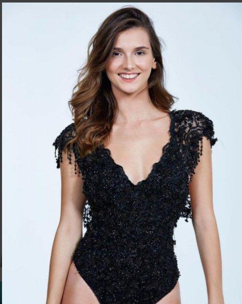 Türkiye güzeli  Aslı Sümen