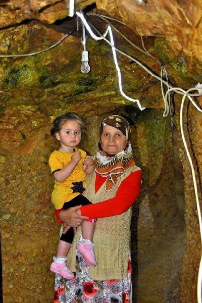 Bayburt'ta 3 bin yıllık yeraltı şehrine ziyaretçi akını