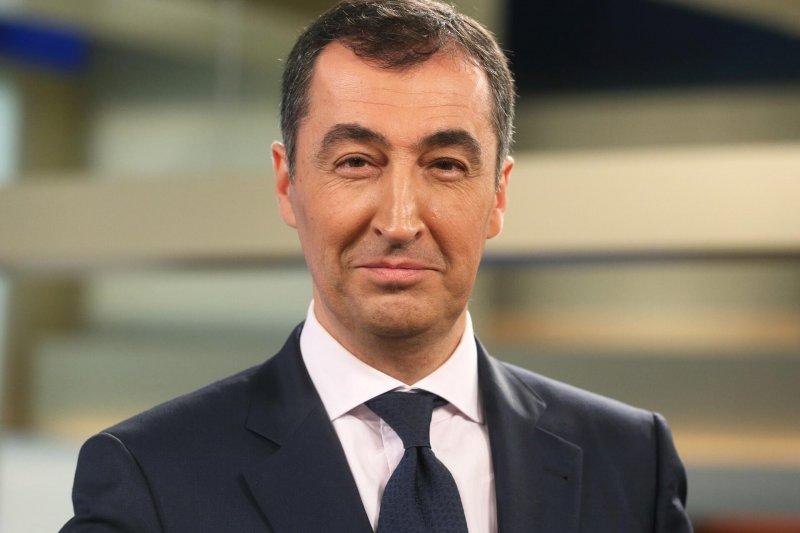 Almanya'da Federal Meclis'e giren Türkiye kökenli milletvekilleri