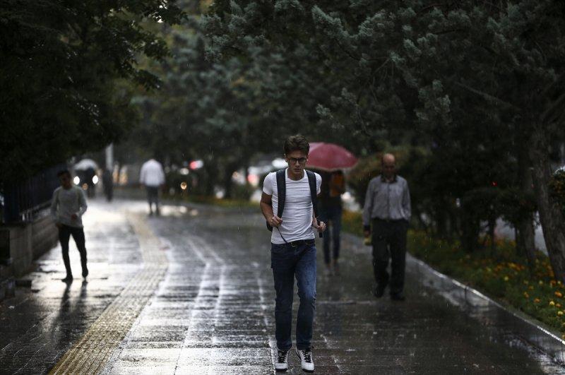 Başkentten yağmur manzaraları 