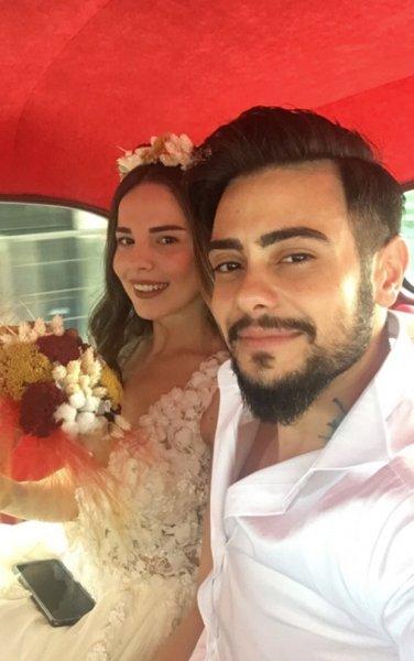 Rüzgar Erkoçlar ile Tuğba Beyazoğlu evlendi