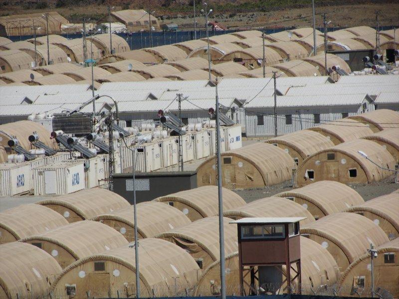 Gaziantep'teki çadır kent konteyner kente çevriliyor