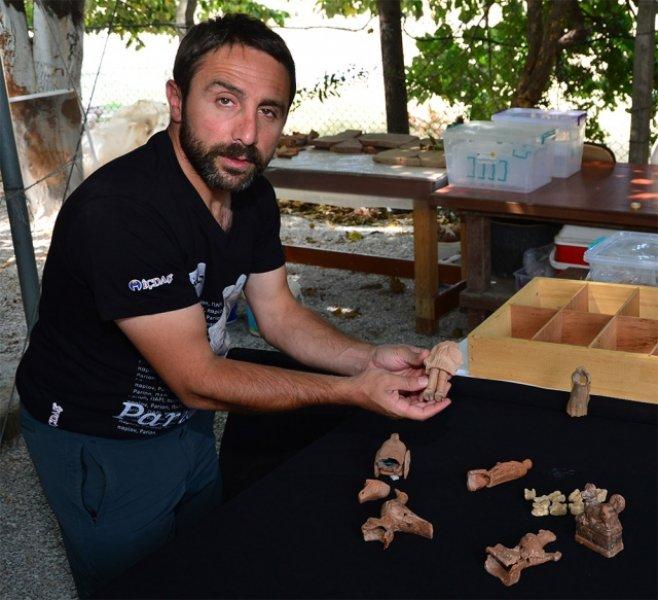 Çanakkale 2 bin yıllık oyuncak bulundu