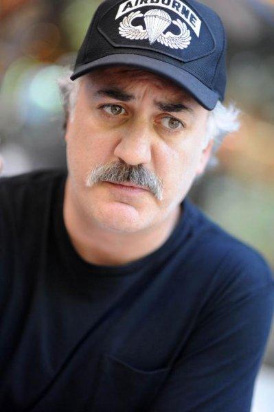 Yabancı dil konusunda parmak ısırtan ünlüler