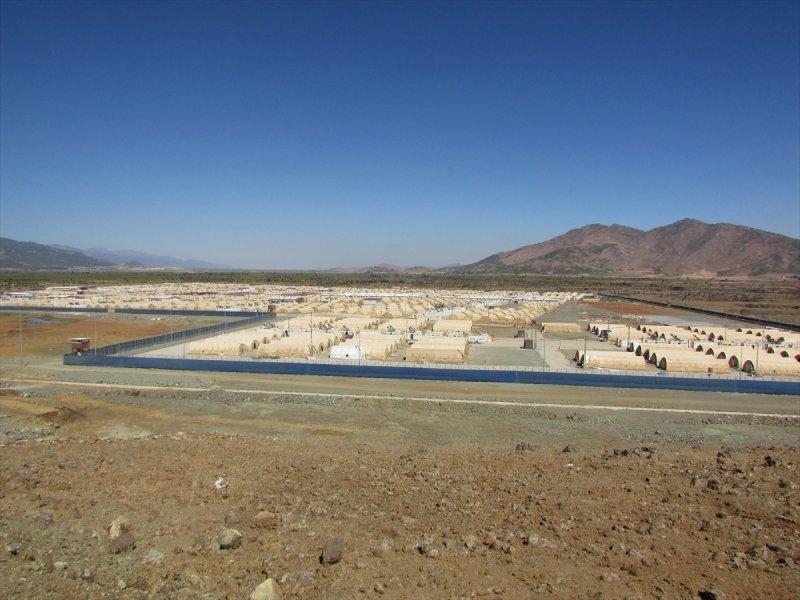 Gaziantep'teki çadır kent konteyner kente çevriliyor