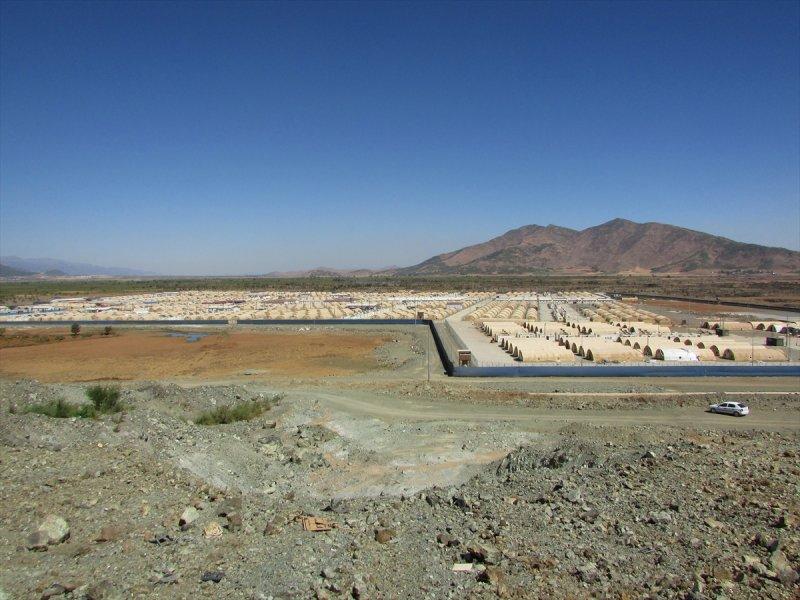 Gaziantep'teki çadır kent konteyner kente çevriliyor