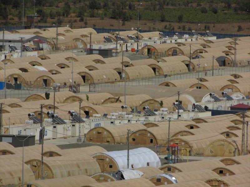 Gaziantep'teki çadır kent konteyner kente çevriliyor