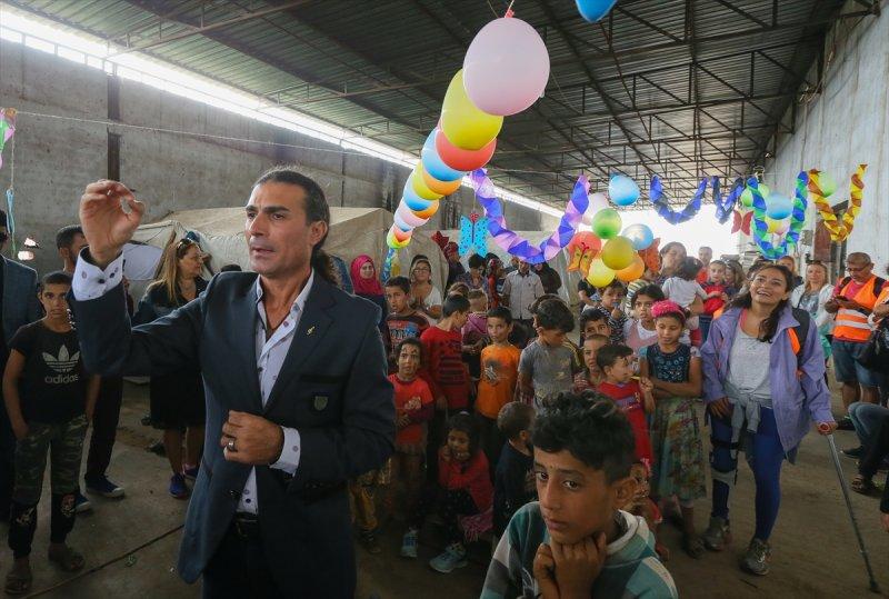 Suriyeli çocuklar için 10 dilde şarkı söylediler - Resim 11