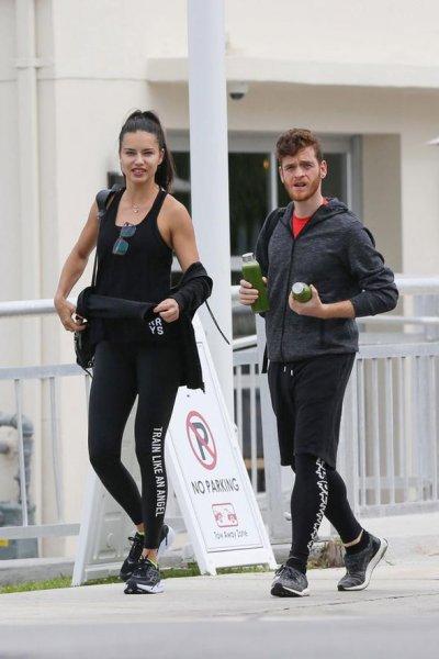 Adriana Lime ile Metin Hara Miami sokaklarında