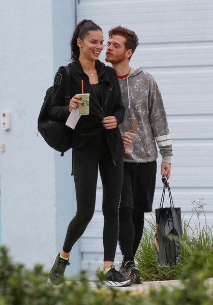 Adriana Lime ile Metin Hara Miami sokaklarında