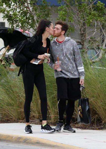 Adriana Lime ile Metin Hara Miami sokaklarında